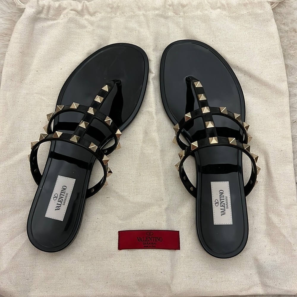Valentino rockstud thong sandals